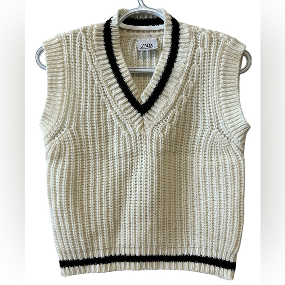 Zara Cream Knit Vest with Black Trim - Picture 1 of 3